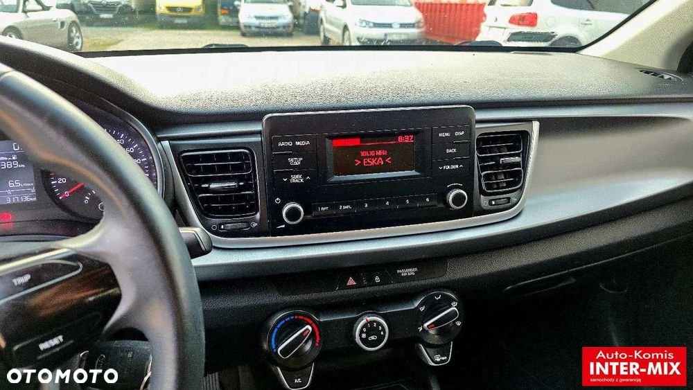 Kia Rio - 22