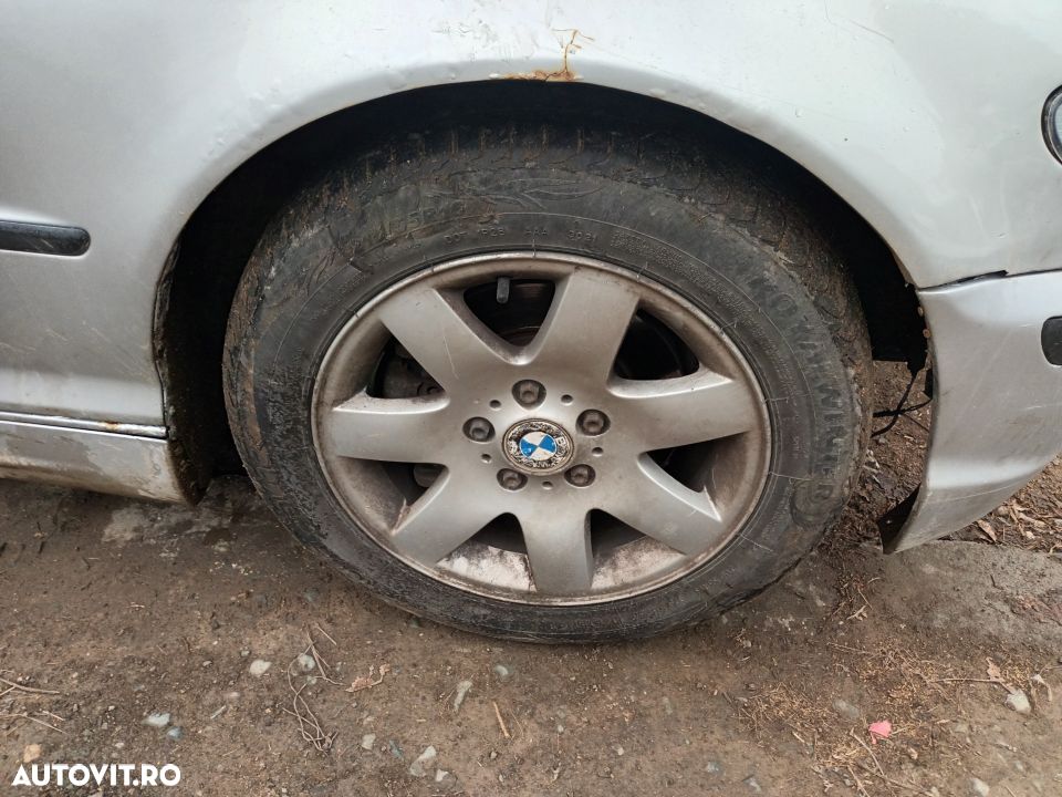 Dezmembrari  BMW 3 (E46)  1998  > 2007 320 d Motorina - 2