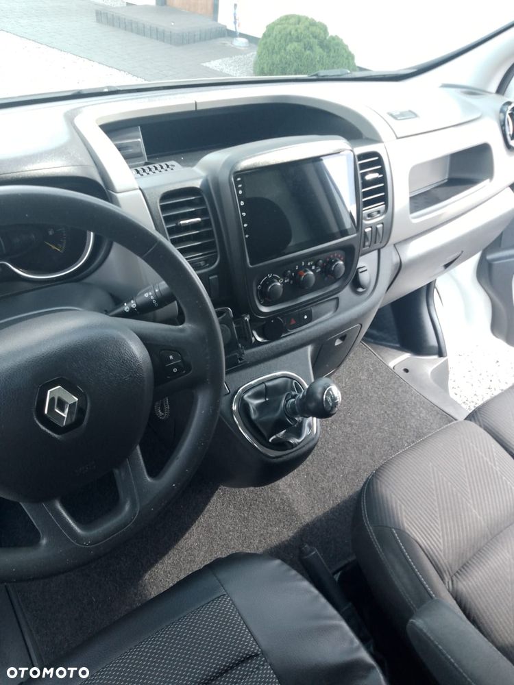 Renault Trafic - 10