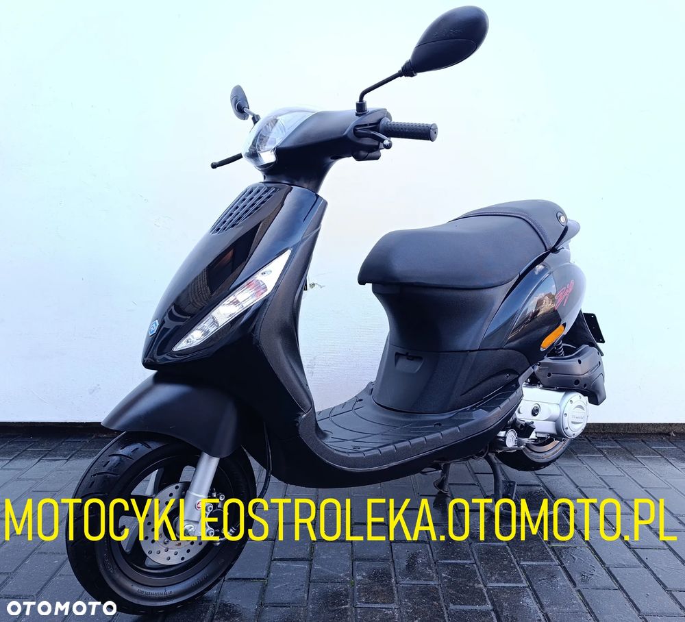 Piaggio ZIP - 2