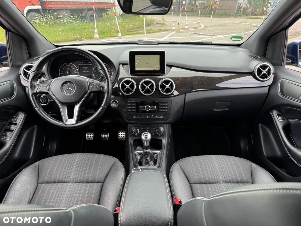 Mercedes-Benz Klasa B 200 Edition - 2