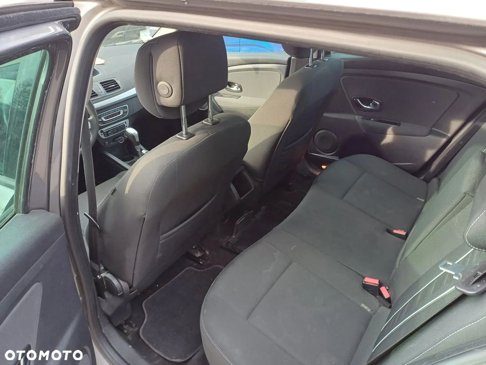 Renault Megane dCi 110 FAP EDC Dynamique - 13