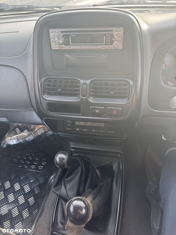 Nissan Navara - 11