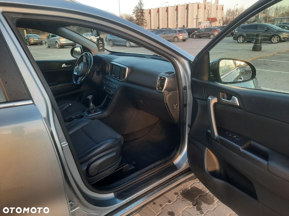 Kia Sportage 1.6 GDI L Business Line Plus 2WD - 18