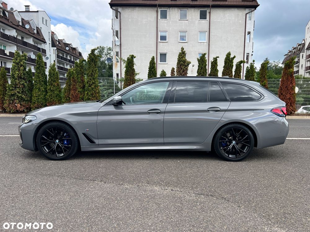 BMW Seria 5 530i xDrive M Sport sport - 2