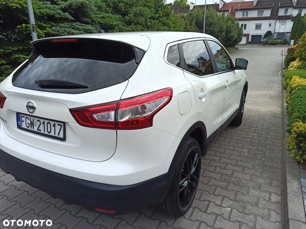 Nissan Qashqai - 4