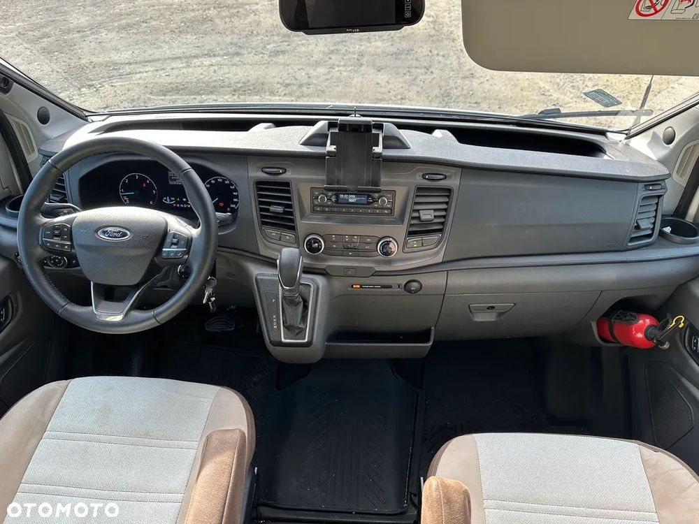 Ford Tessoro 463/ Benimar 8 - 12