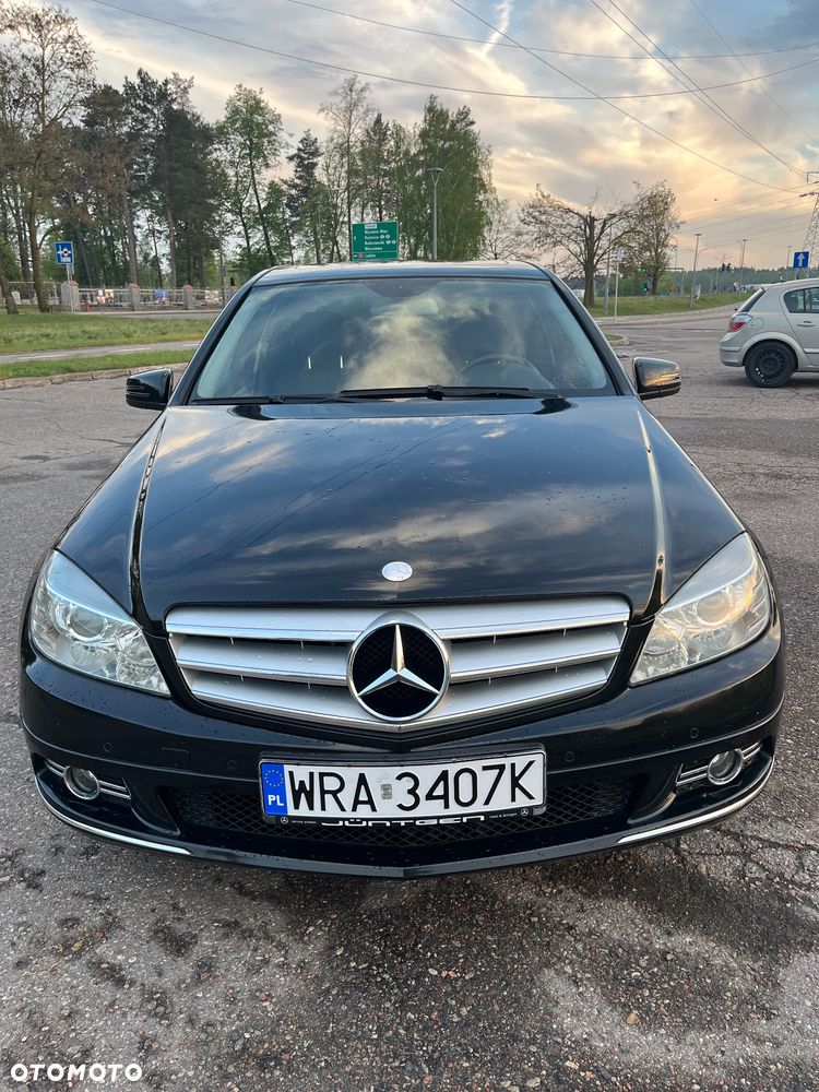 Mercedes-Benz Klasa C 180 CGI Automatik BlueEFFICIENCY Avantgarde - 5