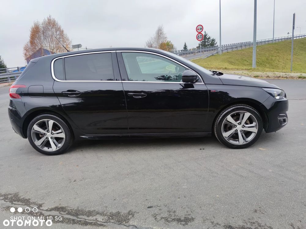 Peugeot 308 PureTech 130 GPF EAT8 Stop & Start GT - 4
