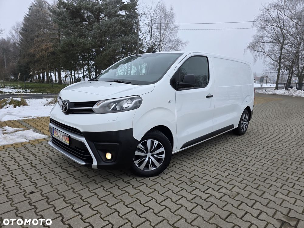 Toyota Proace - 1