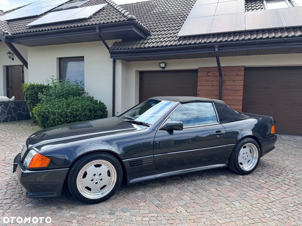 Mercedes-Benz SL - 33