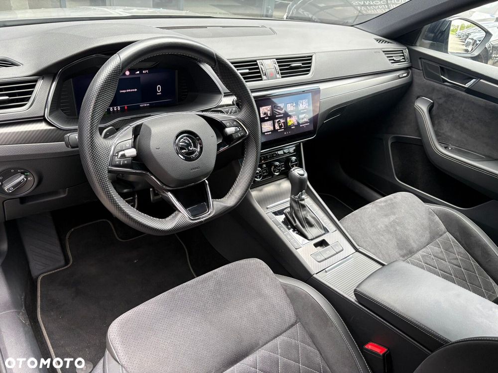 Skoda Superb 2.0 TSI 4x4 Sportline DSG - 12