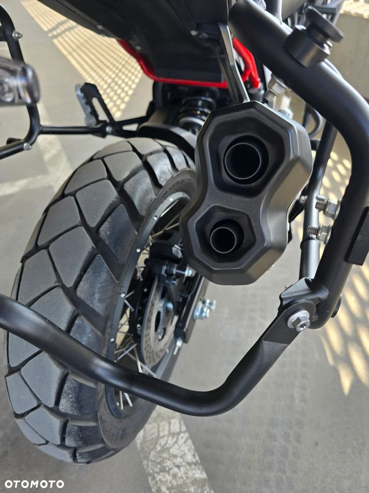 QJMOTOR SRT 600SX - 31