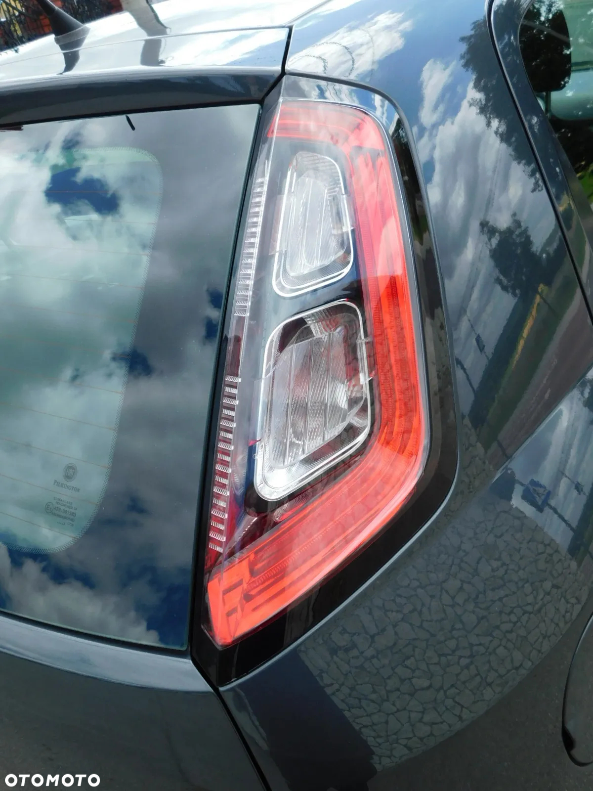 Fiat Punto Evo 1.4 8V Estiva Blue&Me Euro5 - 10