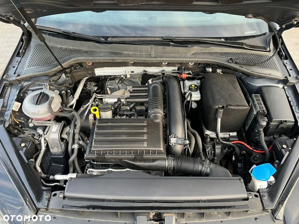 Volkswagen Golf 1.2 TSI BMT Trendline - 11