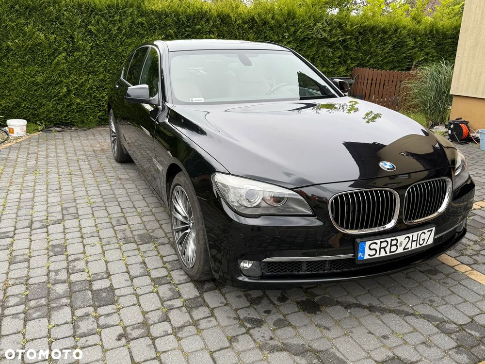 BMW Seria 7 740d - 11