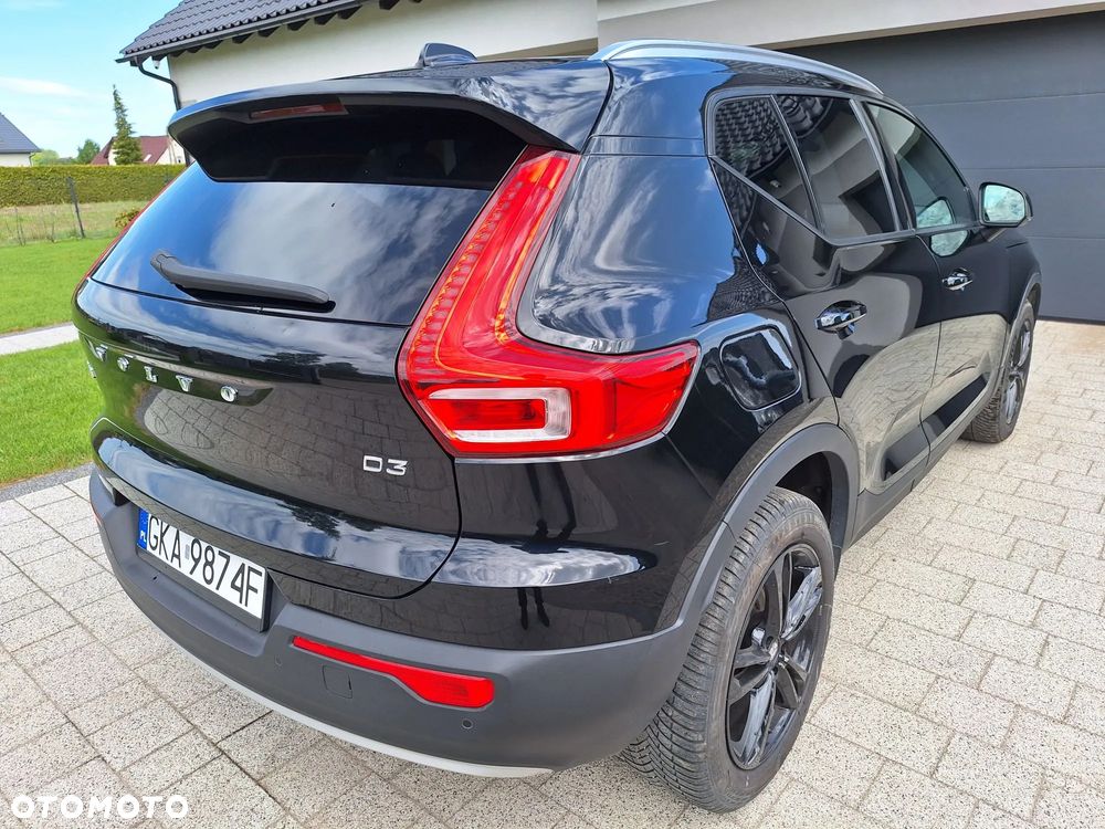 Volvo XC 40 D3 Momentum - 21