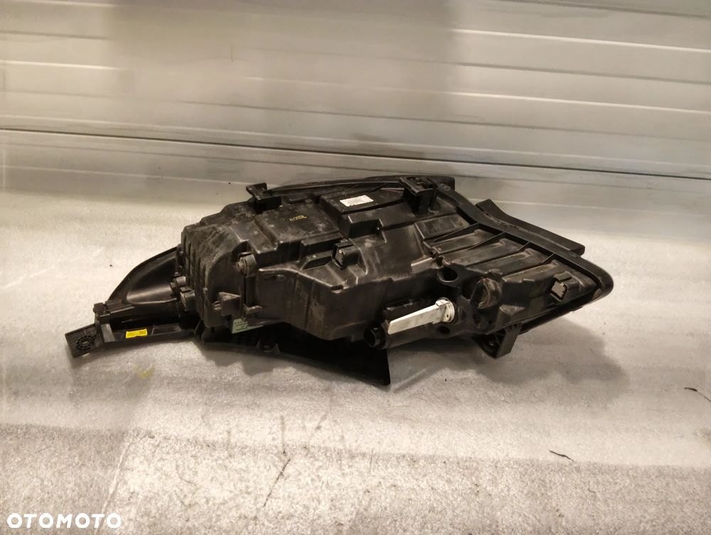 KIA Optima IV FULL LED PRZÓD STRONA PRAWA LAMPA PRZEDNIA 92102A8300 - 6
