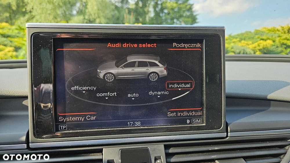 Audi A6 Avant - 11
