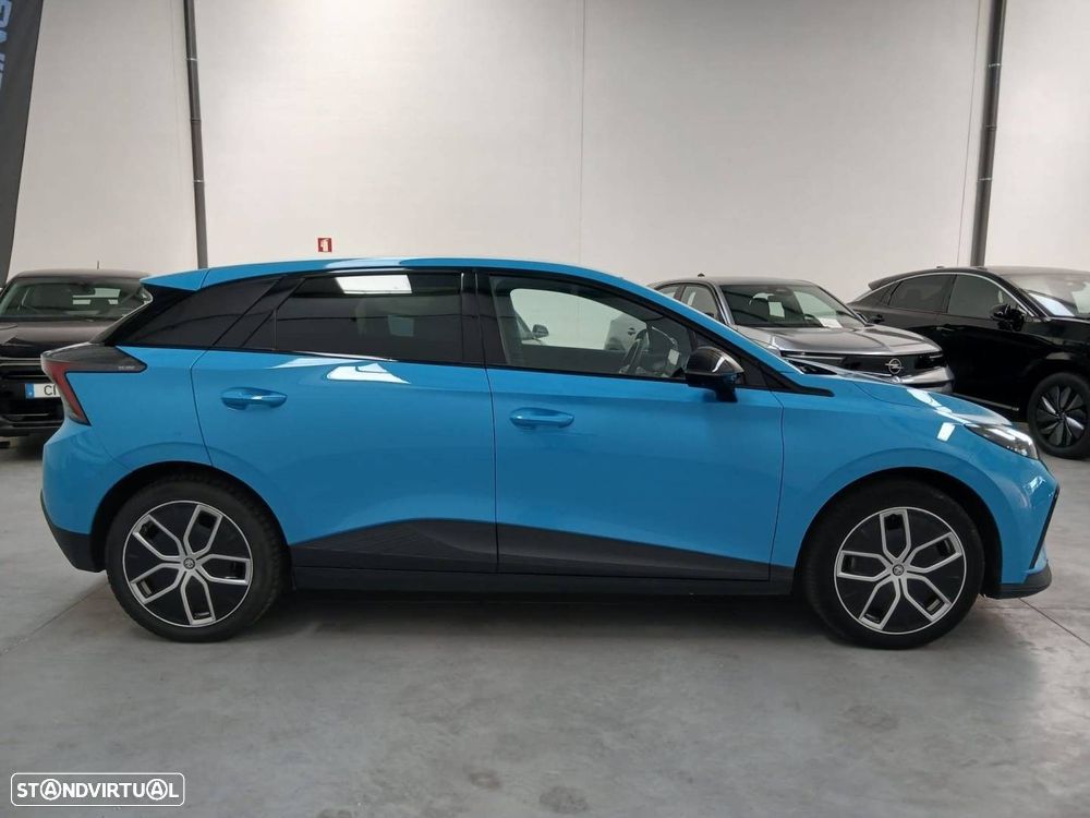 MG MG4 64 kWh Luxury - 15