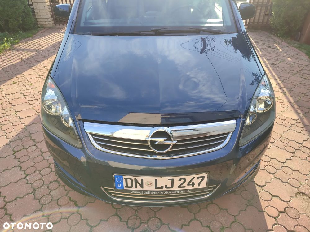 Opel Zafira - 3
