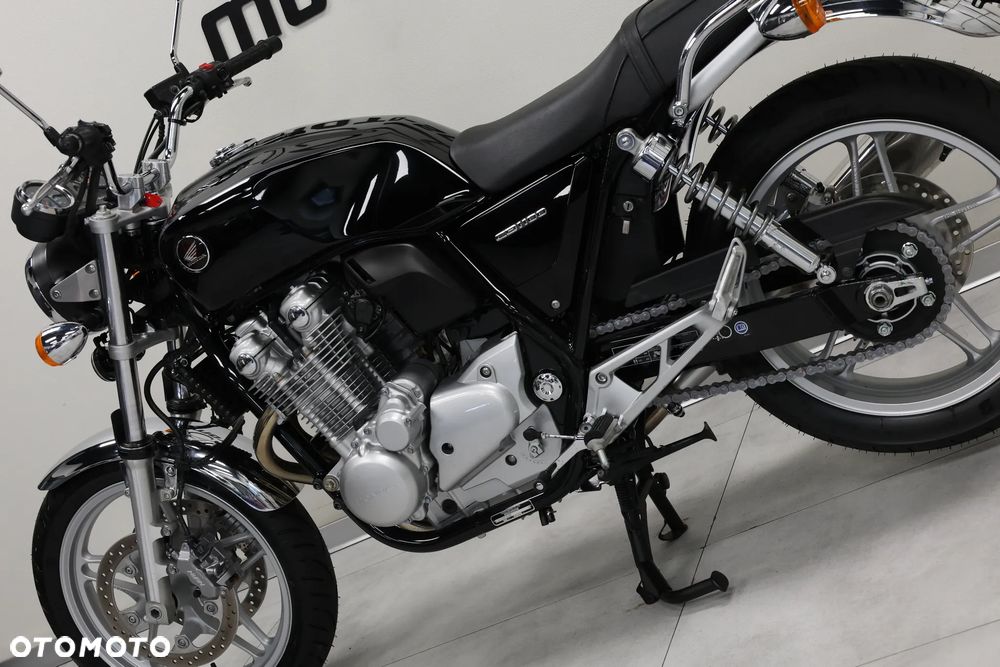 Honda CB - 13
