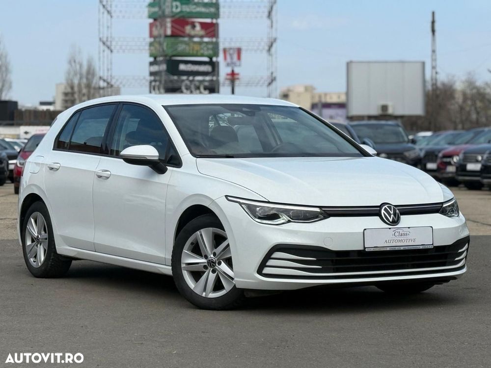 Volkswagen Golf 1.5 eTSI ACT DSG MHEV Style - 3