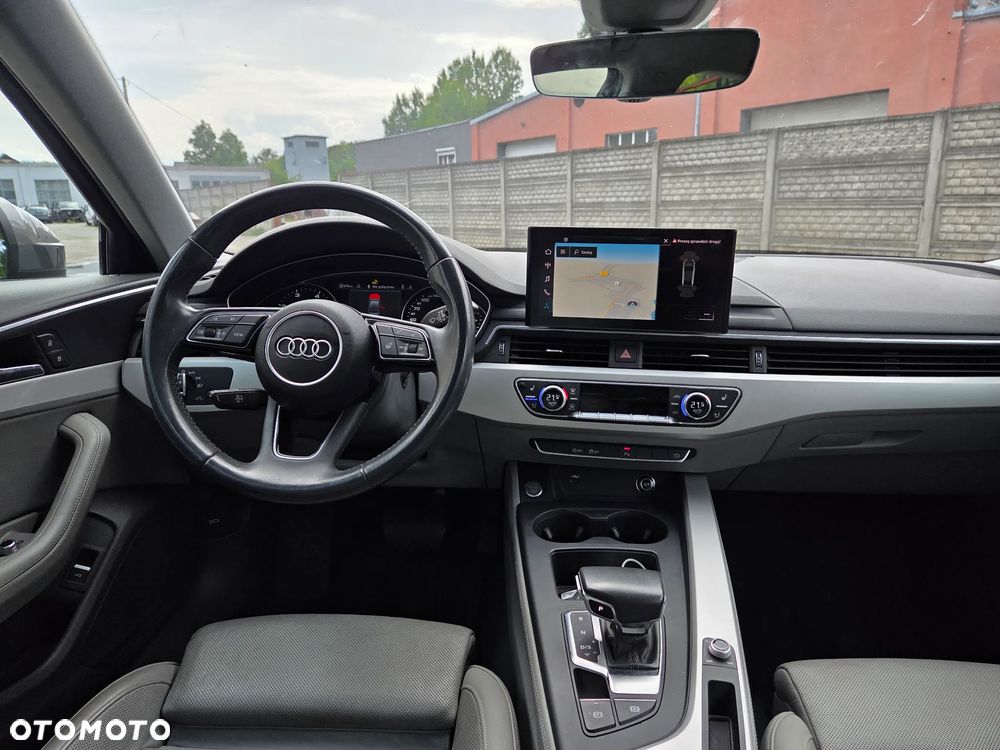 Audi A4 Limousine - 10