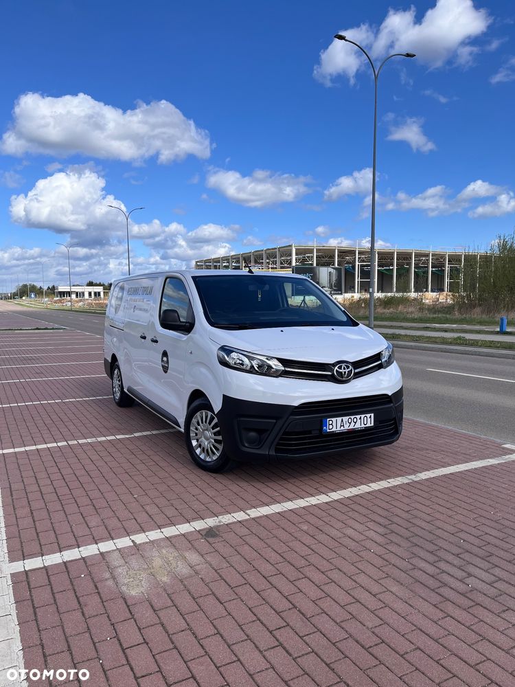 Toyota Proace - 1