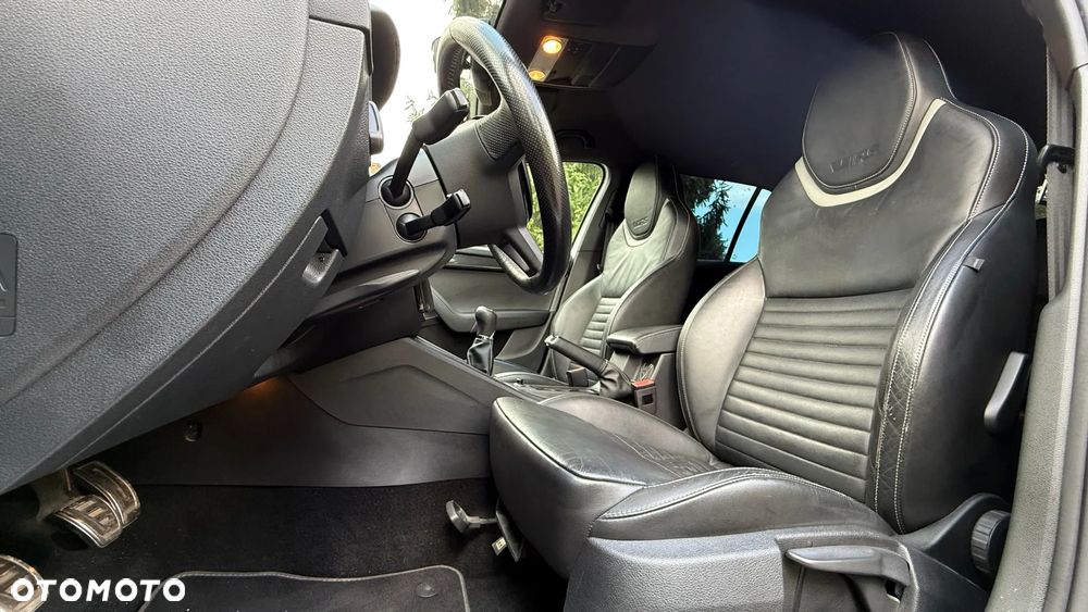 Skoda Octavia 2.0 TSI RS - 17