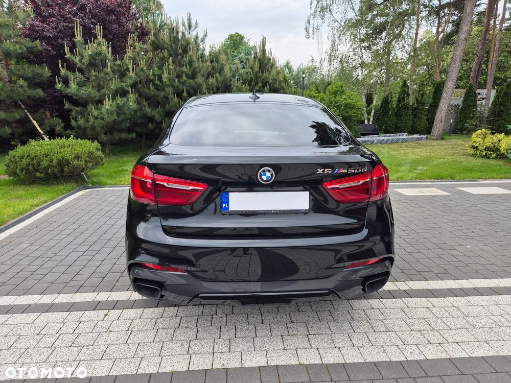 BMW X6 - 12