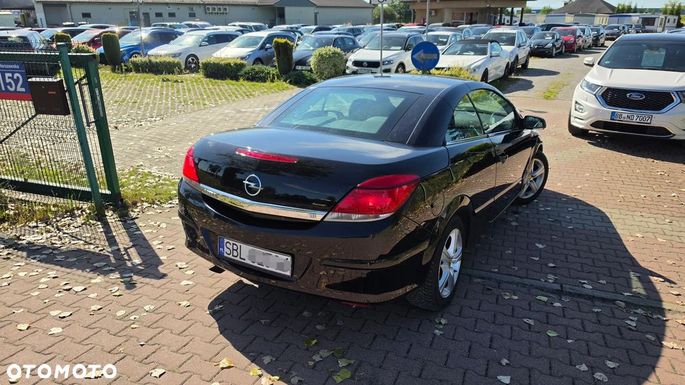 Opel Astra 1.8 Cosmo - 31