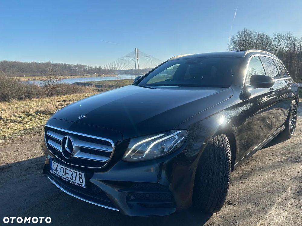 Mercedes-Benz Klasa E - 1