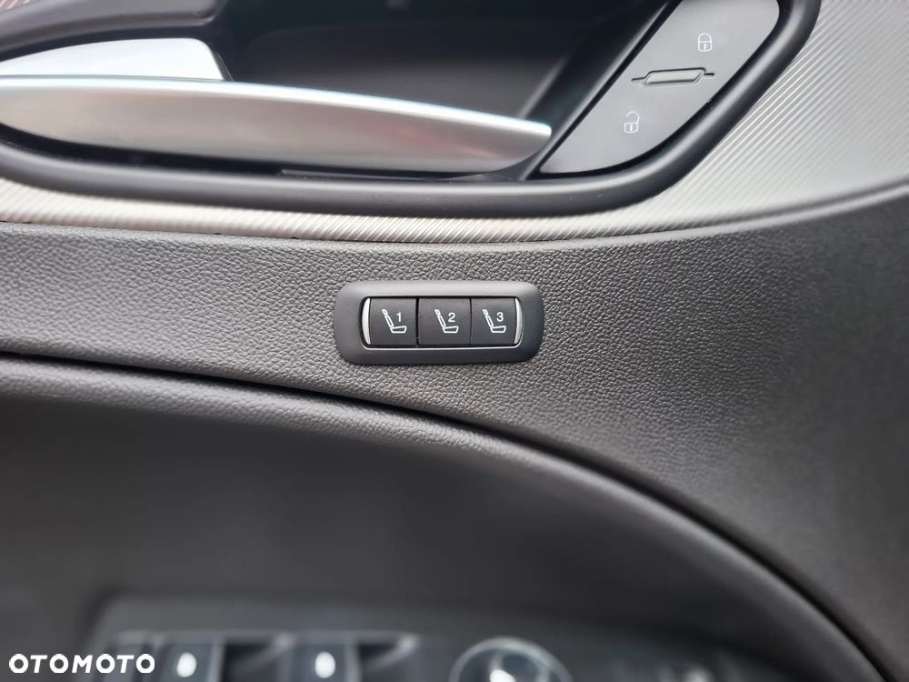 Alfa Romeo Stelvio 2.0 Turbo Sprint Q4 - 13