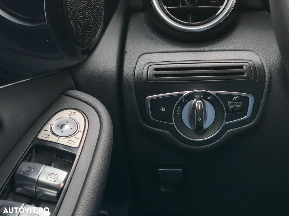 Mercedes-Benz GLC 300 de 4Matic 9G-TRONIC - 19