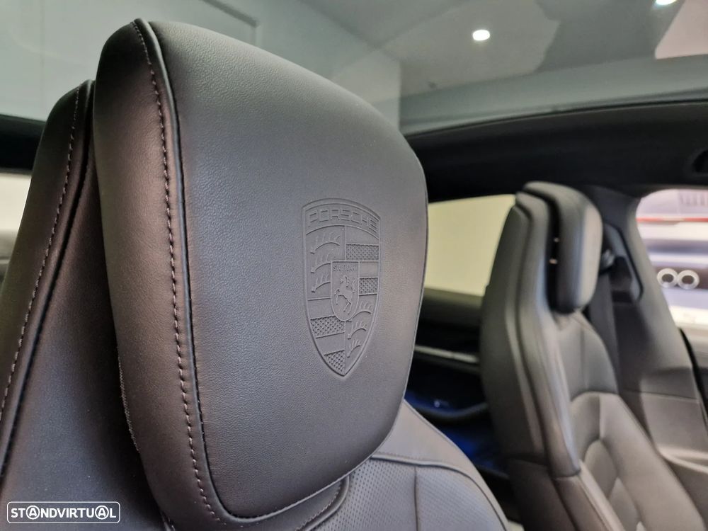 Porsche Taycan Standard - 31