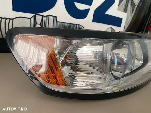 Far xenon dreapta VOLVO S40 V50 2007-2012 31299588 18399 - 8
