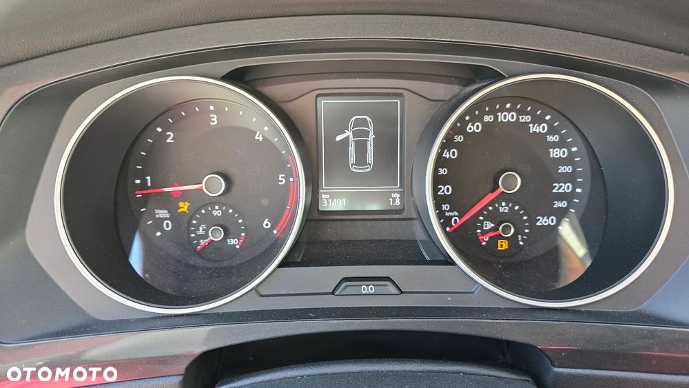 Volkswagen Tiguan - 21
