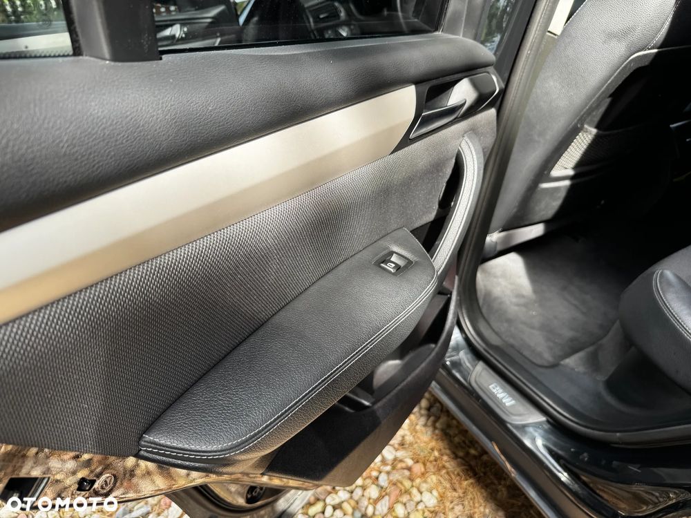 BMW X3 xDrive20d - 18