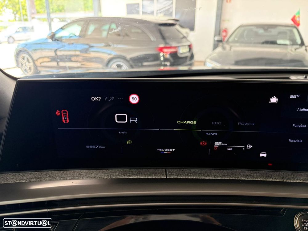 Peugeot 3008 1.2 Hybrid Allure e-DCS6 - 22