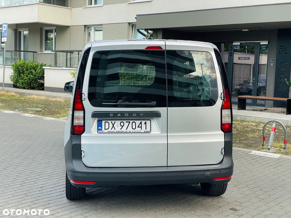 Volkswagen Caddy 2.0 (5-Si.) - 9