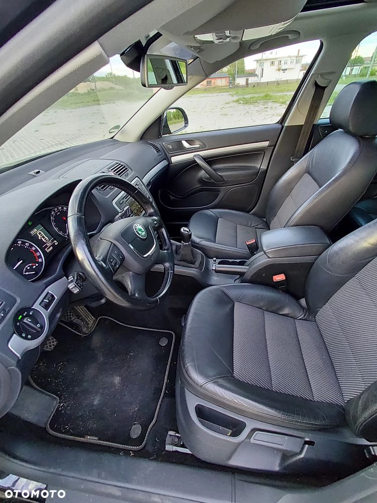 Skoda Octavia 1.6 TDI DPF Elegance - 7