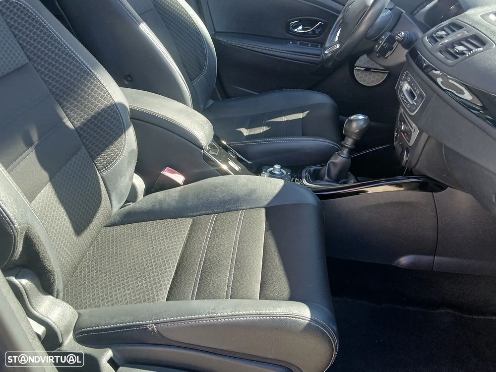 Renault Mégane Sport Tourer 1.5 dCi Bose Edtion CO2 Champion - 16