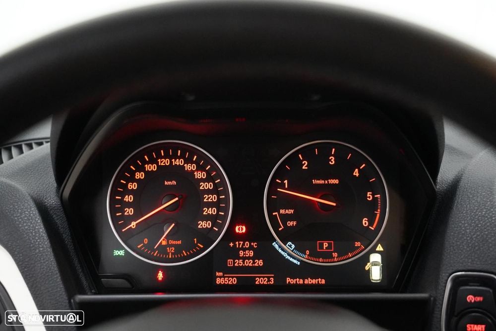 BMW 118 dA Line Urban - 10