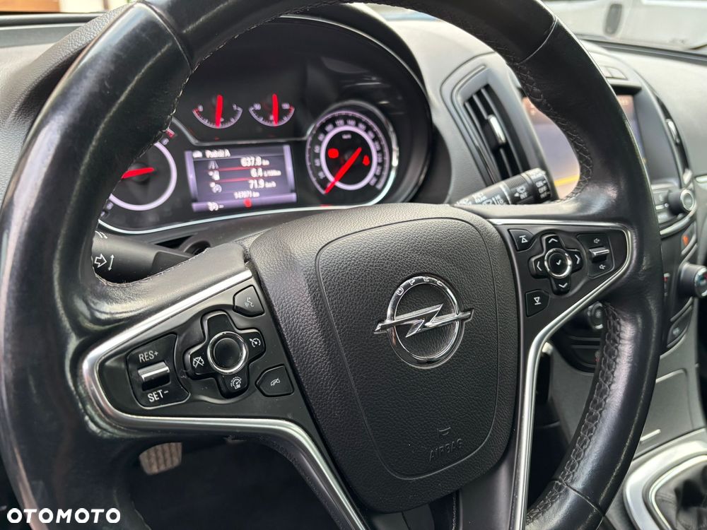 Opel Insignia 2.0 CDTI Design Edition - 22