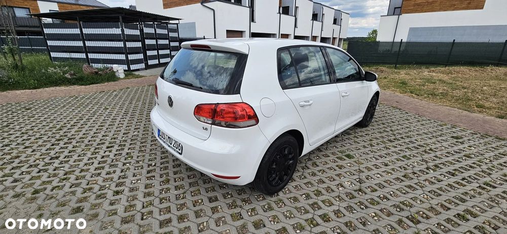 Volkswagen Golf 1.6 DSG Trendline - 5