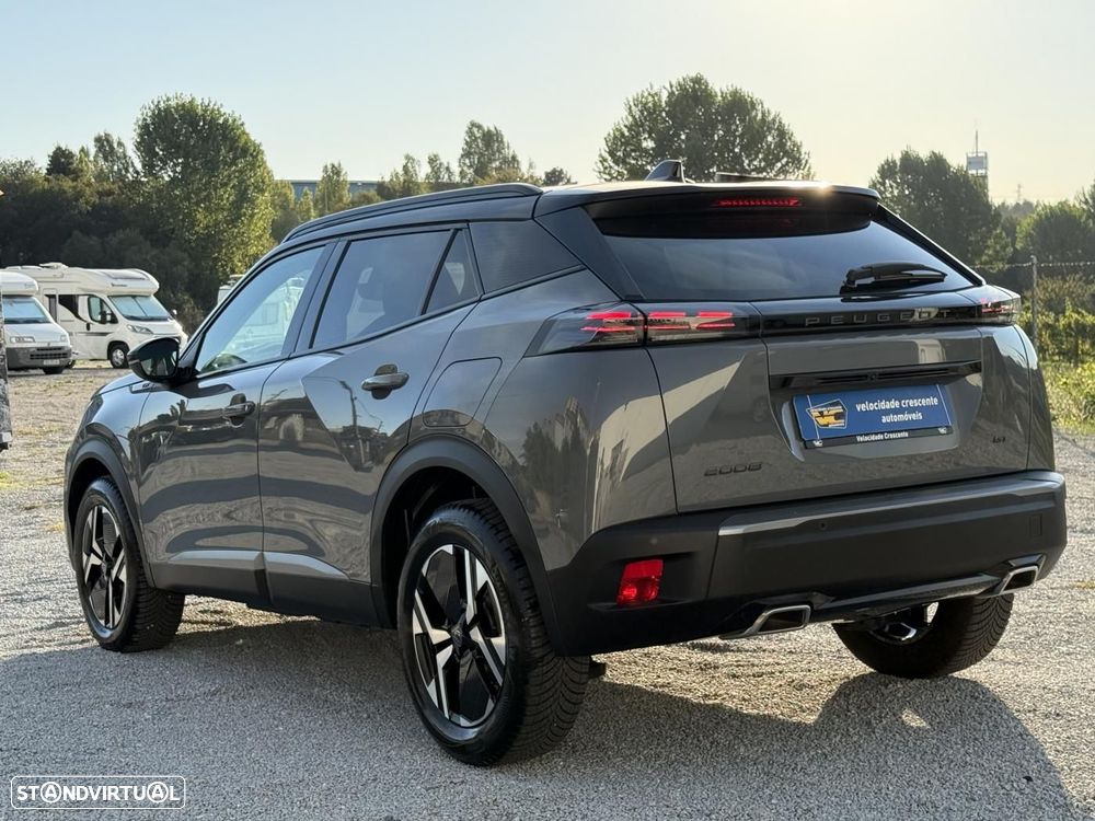 Peugeot 2008 1.2 PureTech GT EAT8 - 14