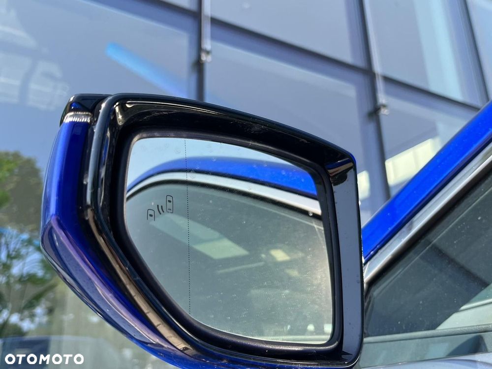 Lexus ES 300h F Sport Design - 32