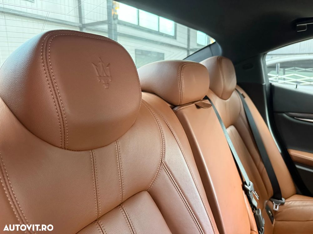 Maserati Ghibli Diesel GranSport - 30