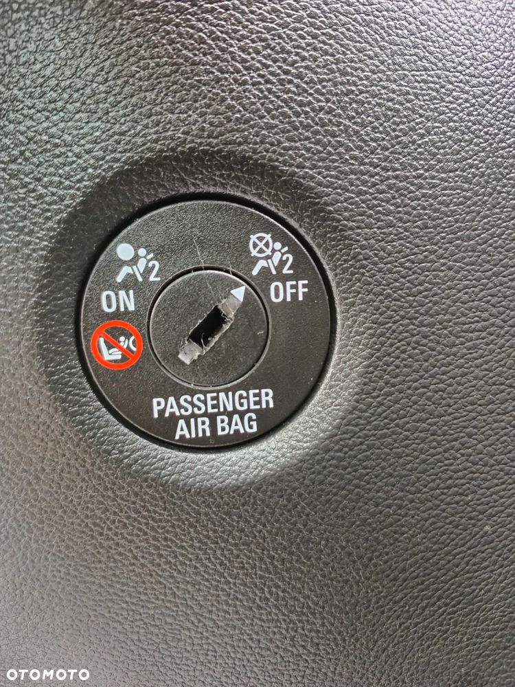 Opel Astra 1.4 Turbo Dynamic - 29